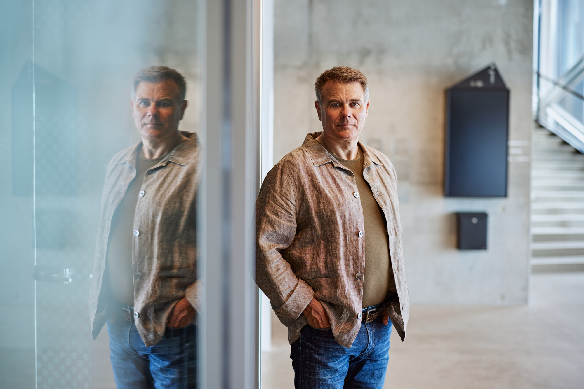 Arbejdsbillede ved computer